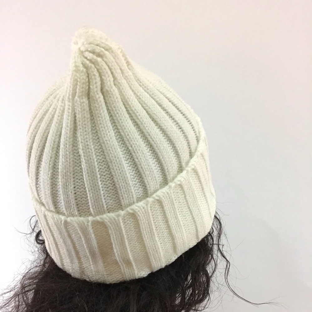 Basic Beanie - Picture 4 of 5